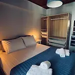 Apartment Thelxis
